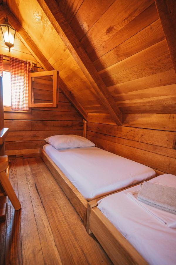River Huts Zrmanja Obrovac Exterior photo