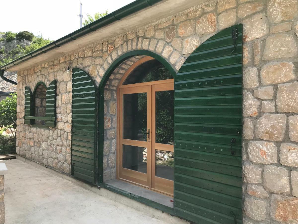 River Huts Zrmanja Obrovac Exterior photo